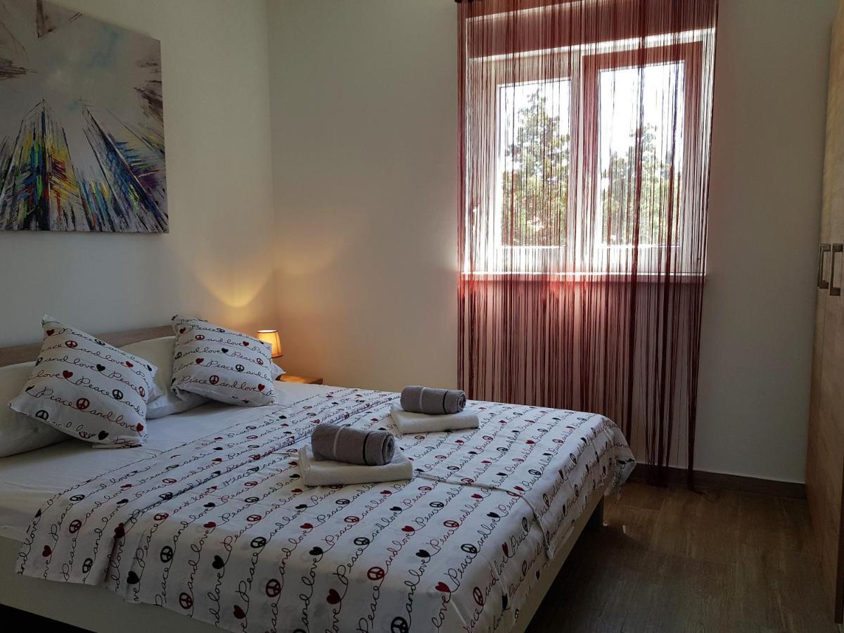 Summer Holiday Apartments Novalja Exterior foto